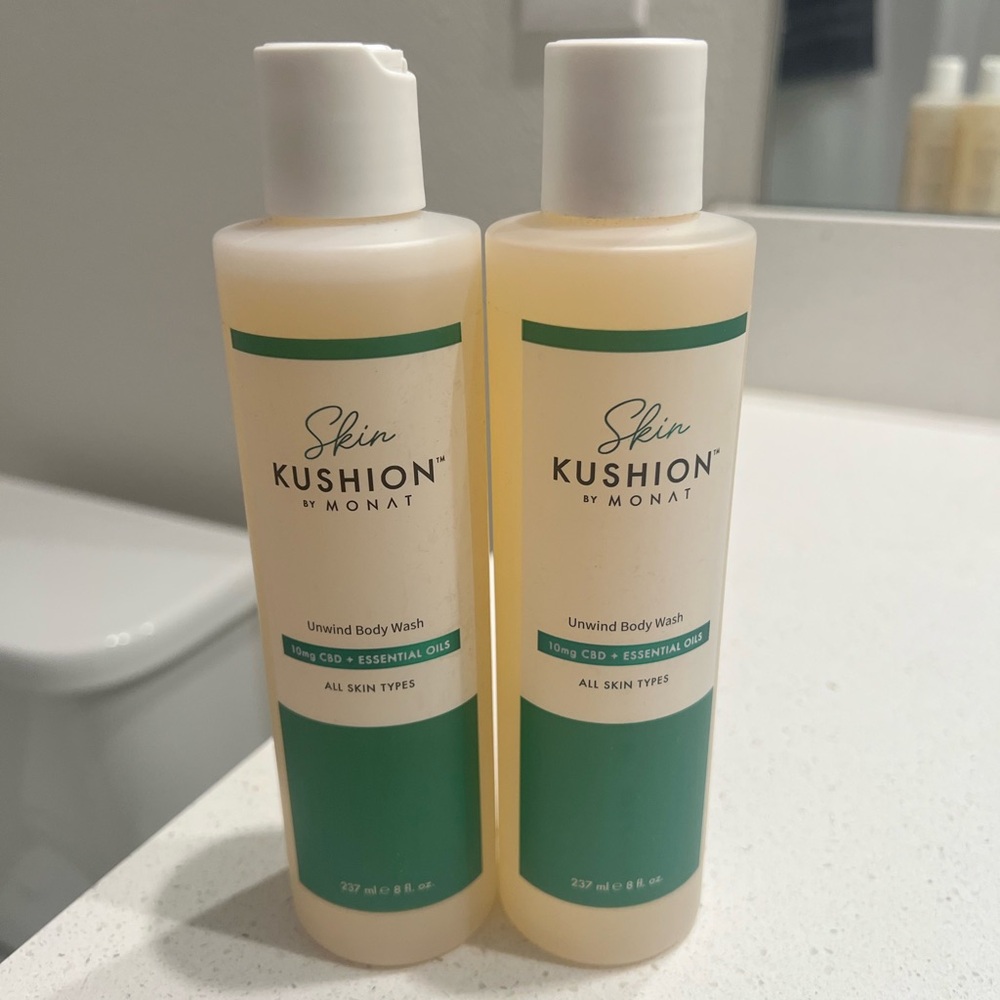 Monat Skin Kushion Body Wash